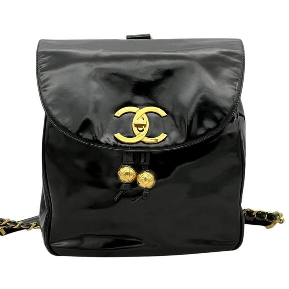 Chanel CC Vintage Backpack Bag Patent Leather Black Turnlock Chain main image 10